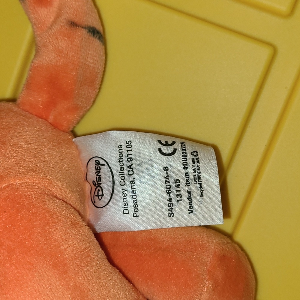 Tigger plush - Picture 3 of 4